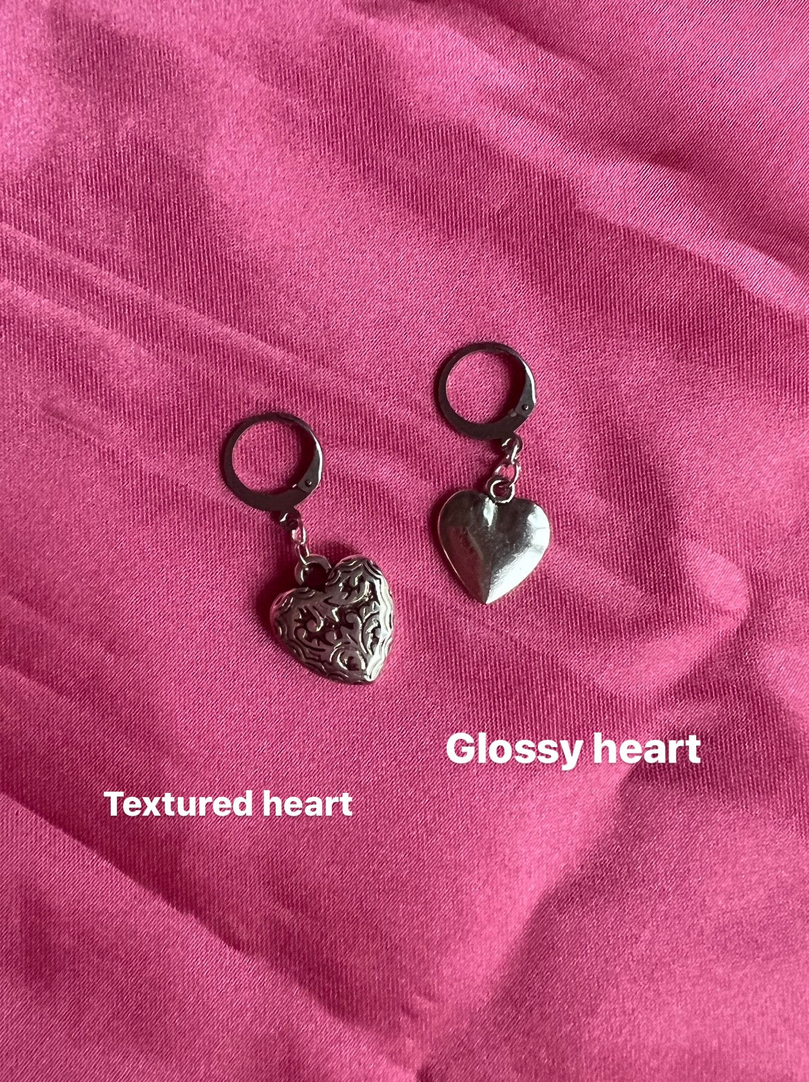 Pendant huggies