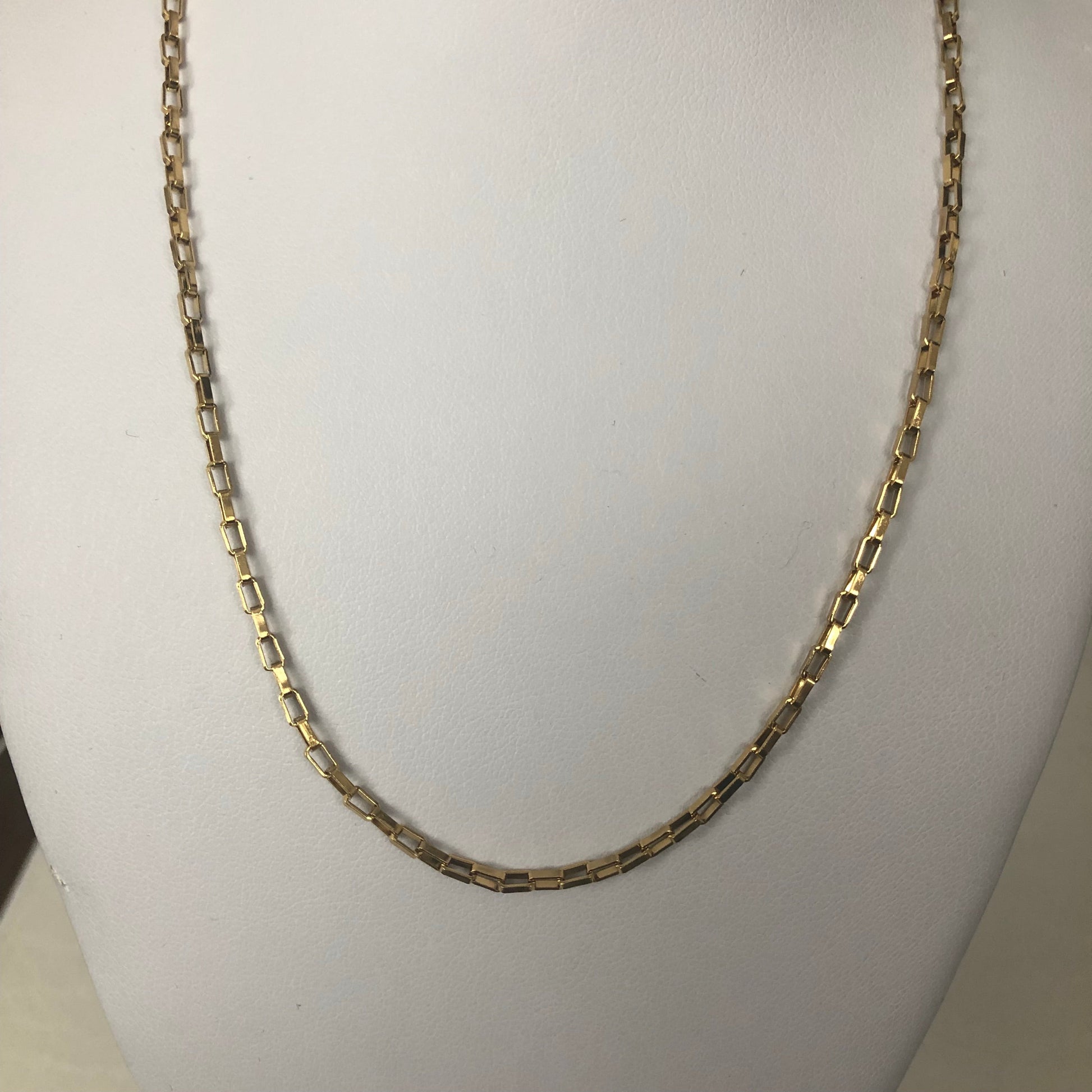 Hardware chain - Icegoldbyvee