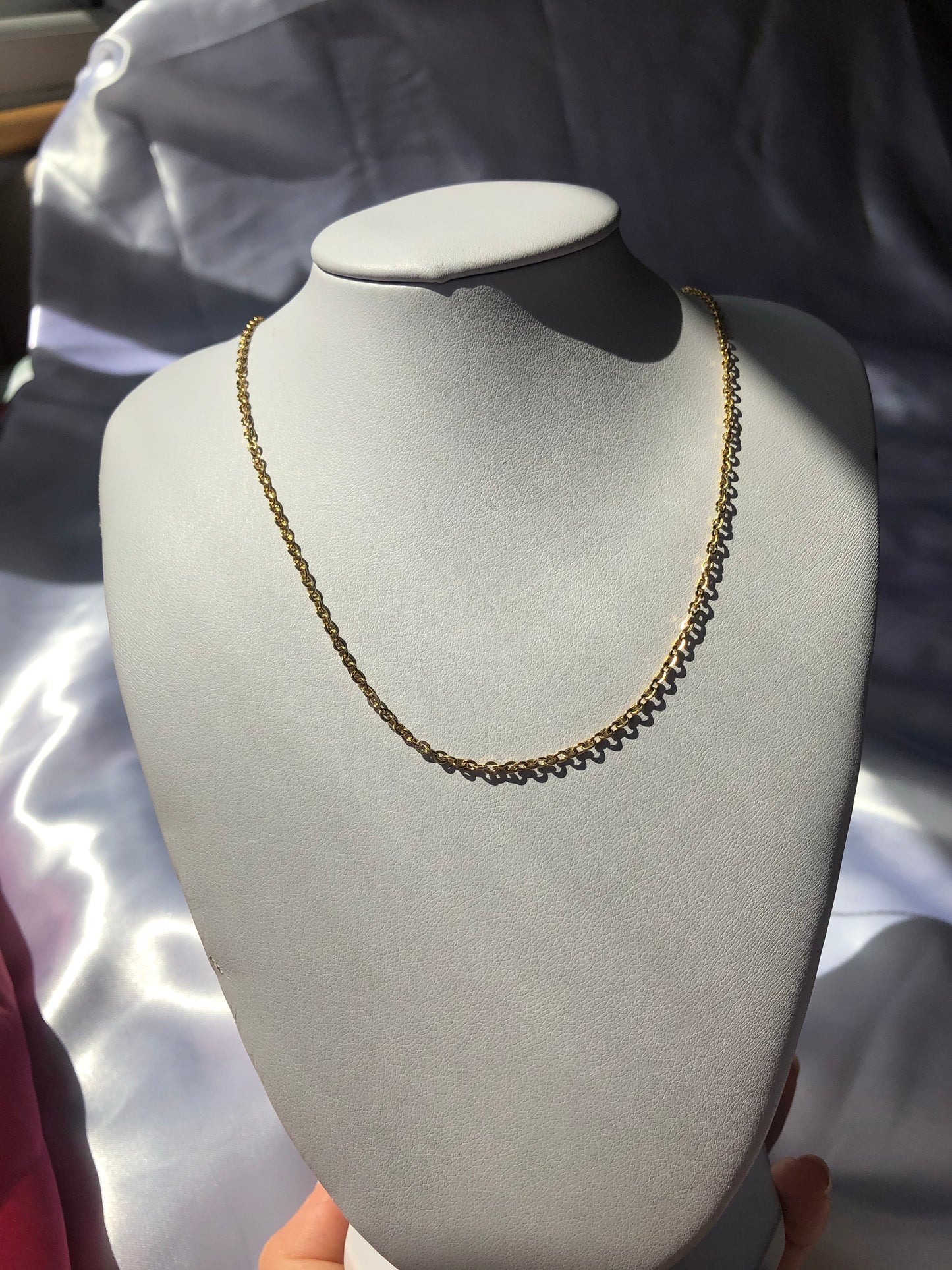 Thin chain
