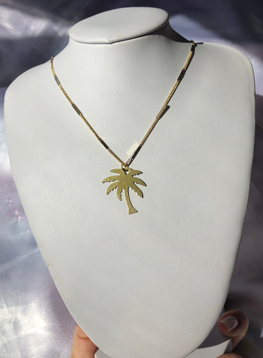 Palm tree necklace