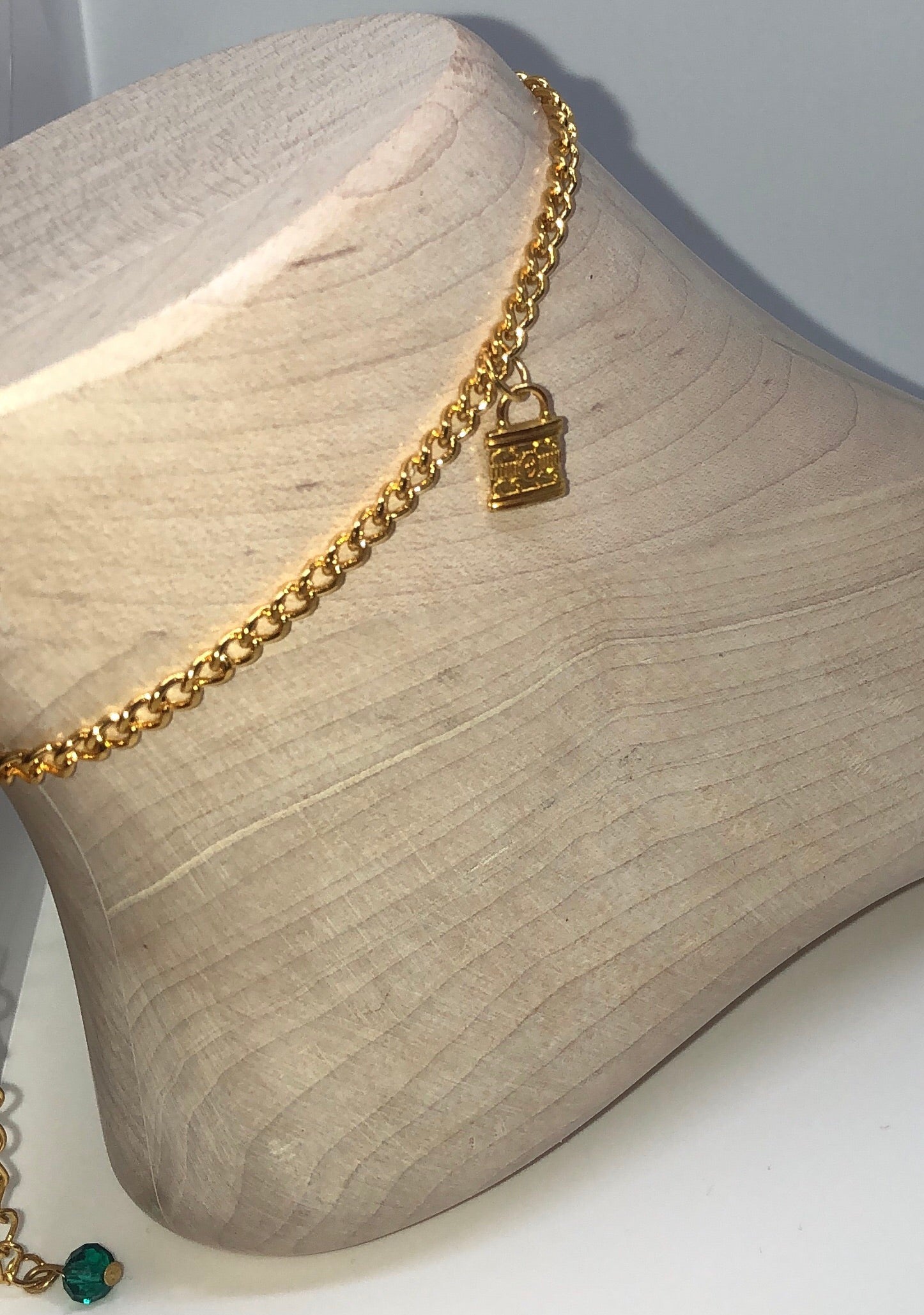 Lock pendant anklet - Icegoldbyvee