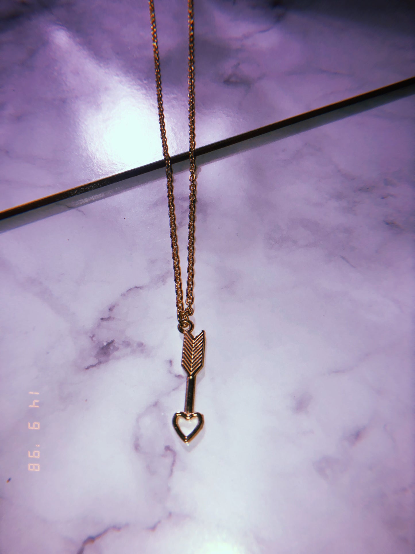 Love arrow necklace - Icegoldbyvee