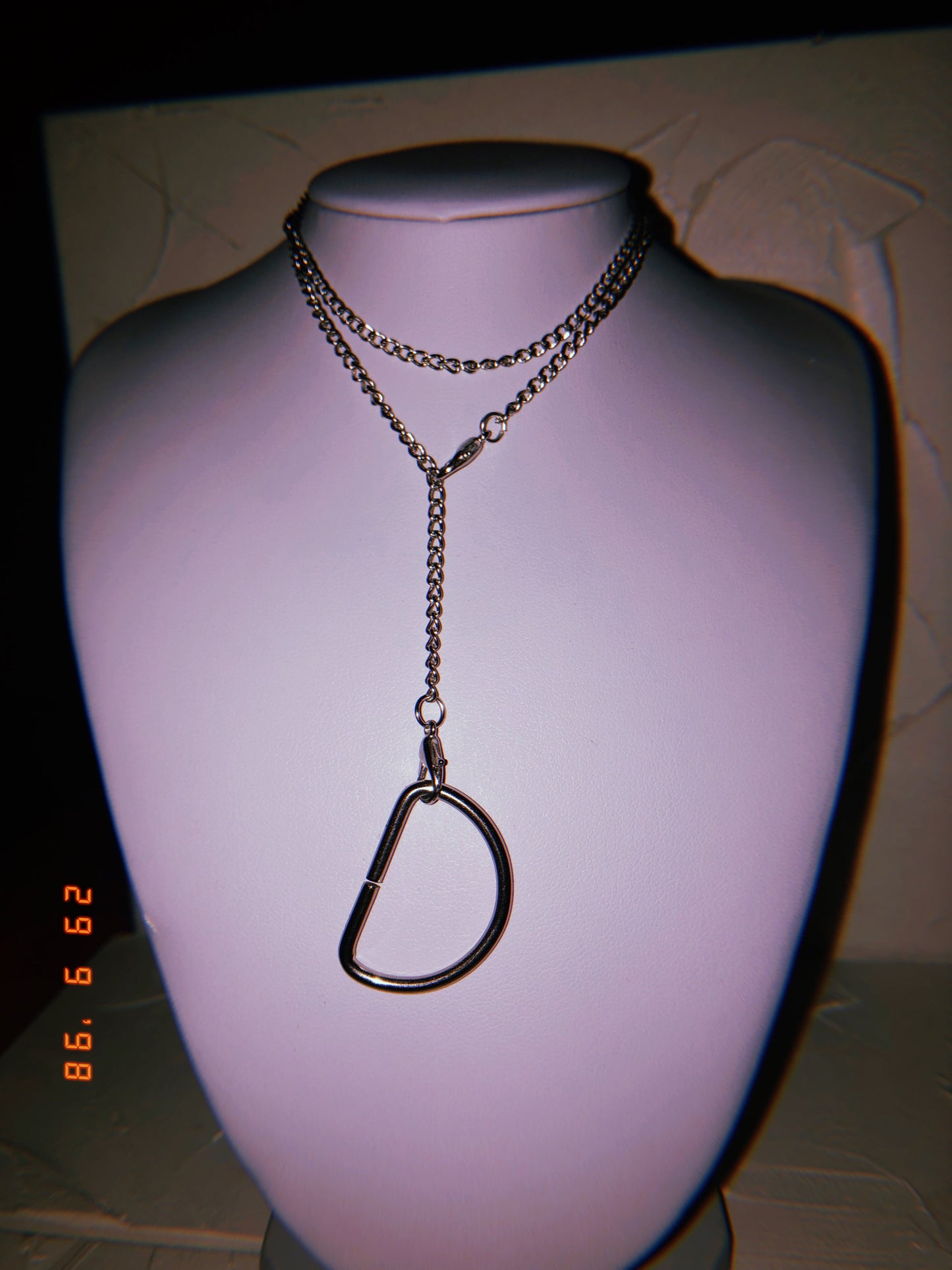 D necklace - Icegoldbyvee