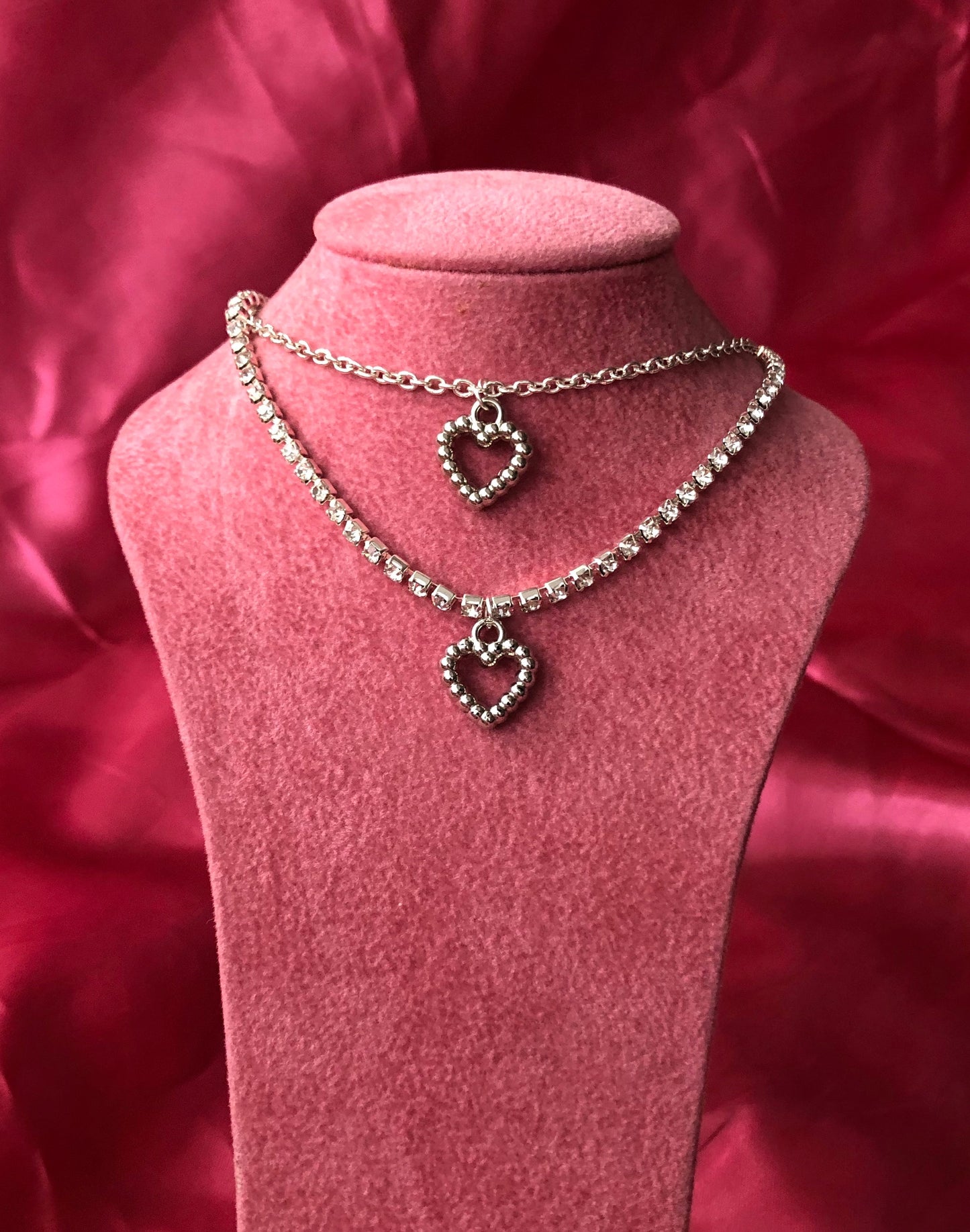 Silver heart pendant necklace