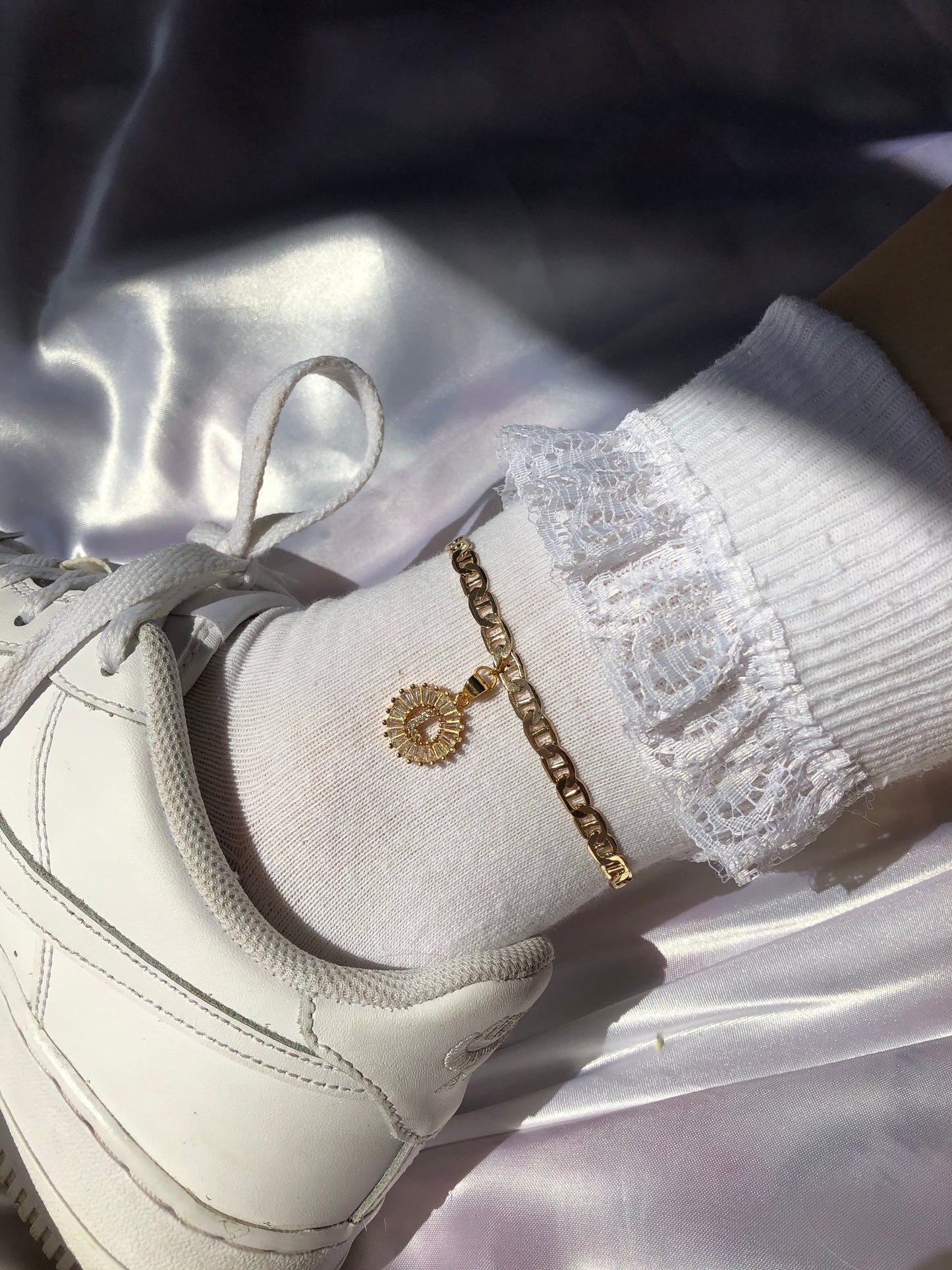 Initial anklet
